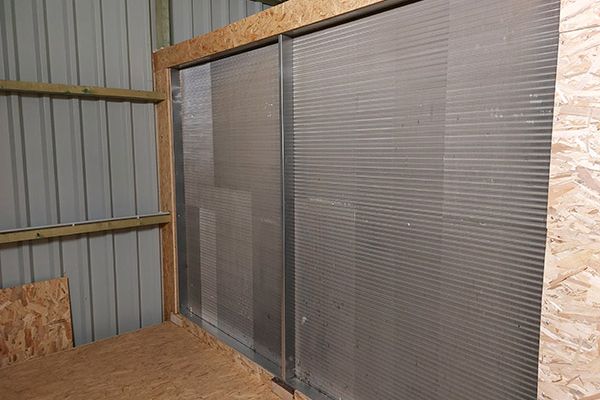 Un échangeur thermique réchauffe l’air prélevé à l’extérieur